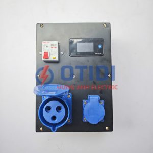 Hộp Điện Sạc Xe 32A Cho Bộ Sạc Cầm Tay & Cố Định – Mã HDSX.M02 (Mẫu 02) | Tủ Điện Sạc Xe Ô Tô Tích Hợp Màn Hình Đa Thông Số KEWEISI AC300